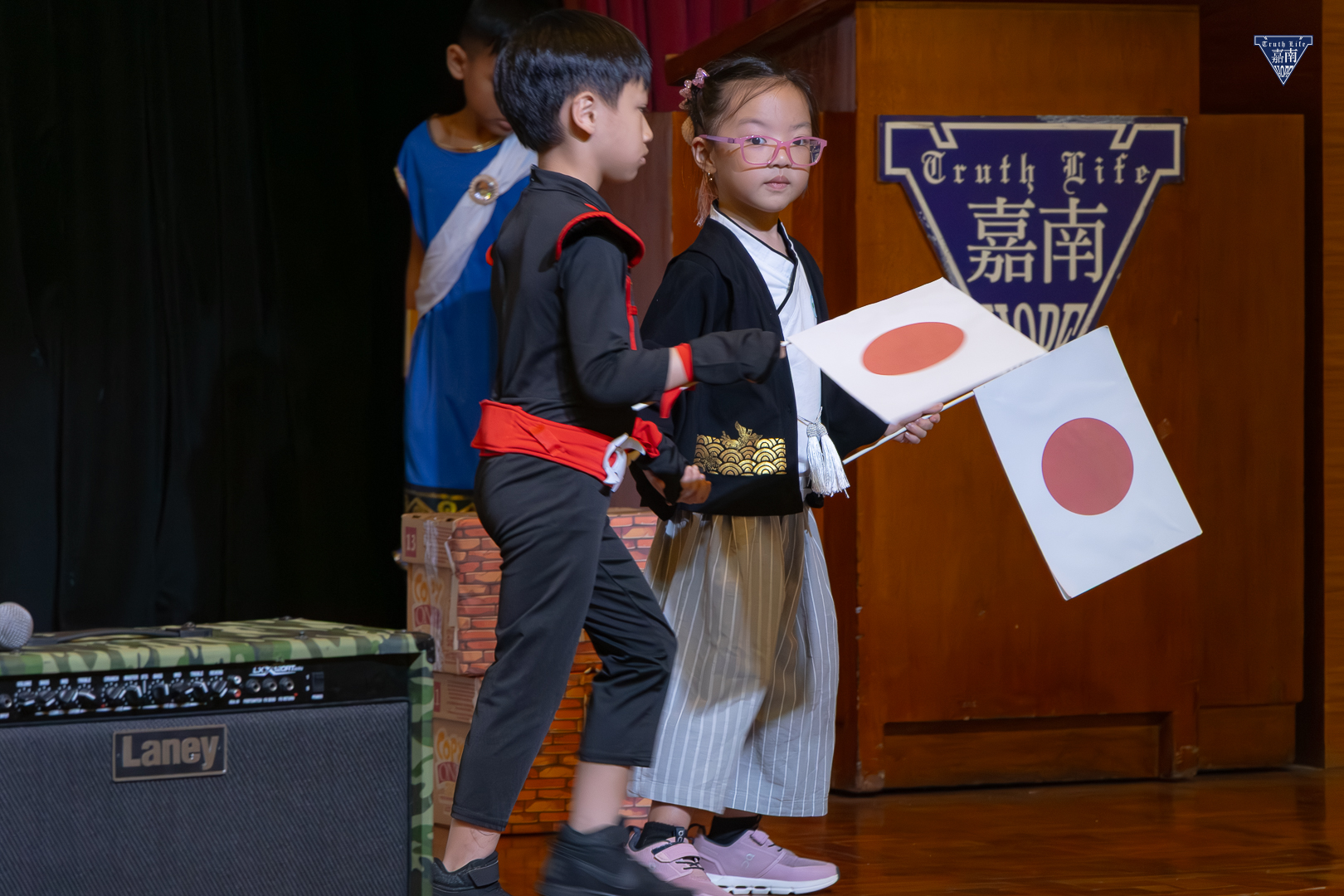 Parade of Nations (11)