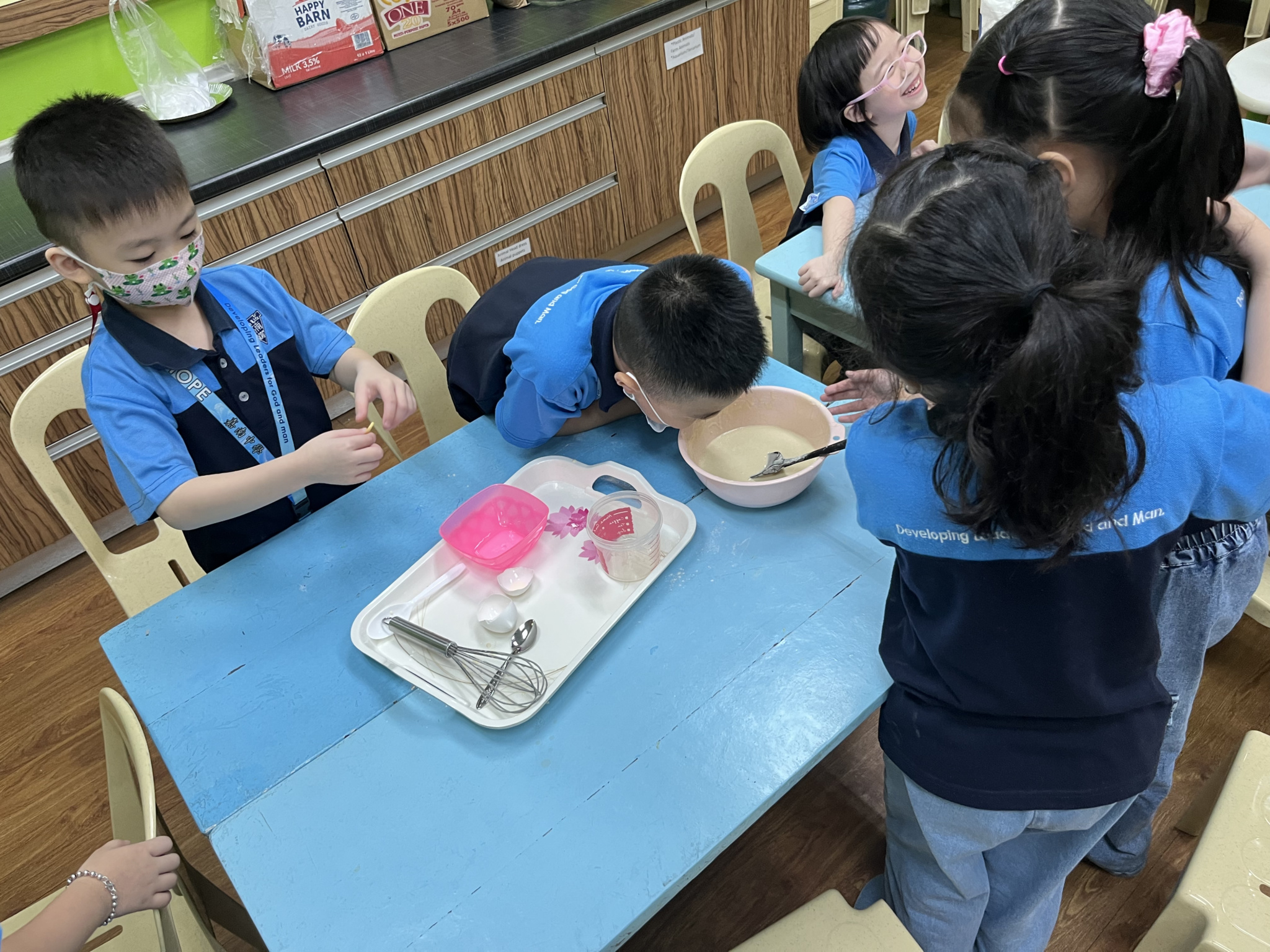 Tasting shared experiences (5)