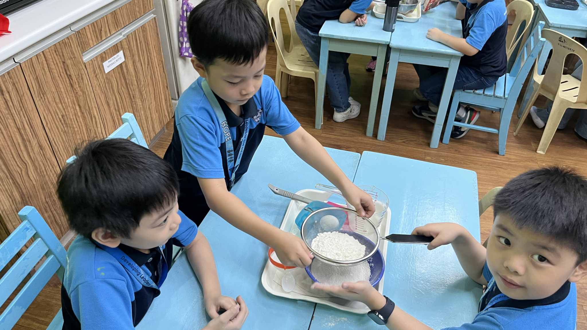 Tasting shared experiences (8)