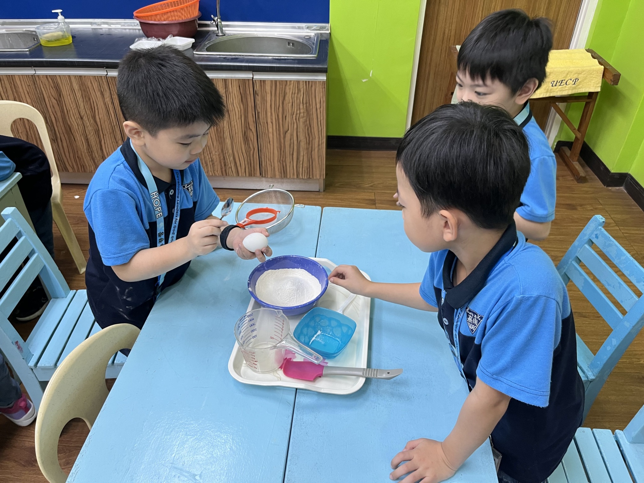 cracking_fine_motor_skills_(8)