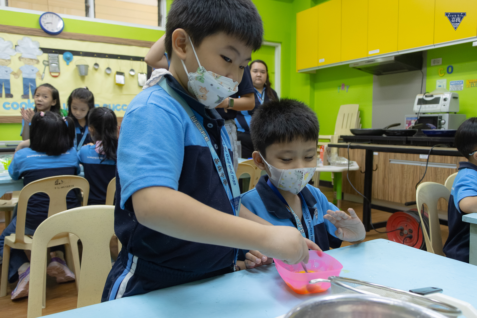 Cracking Fine Motor Skills (4)