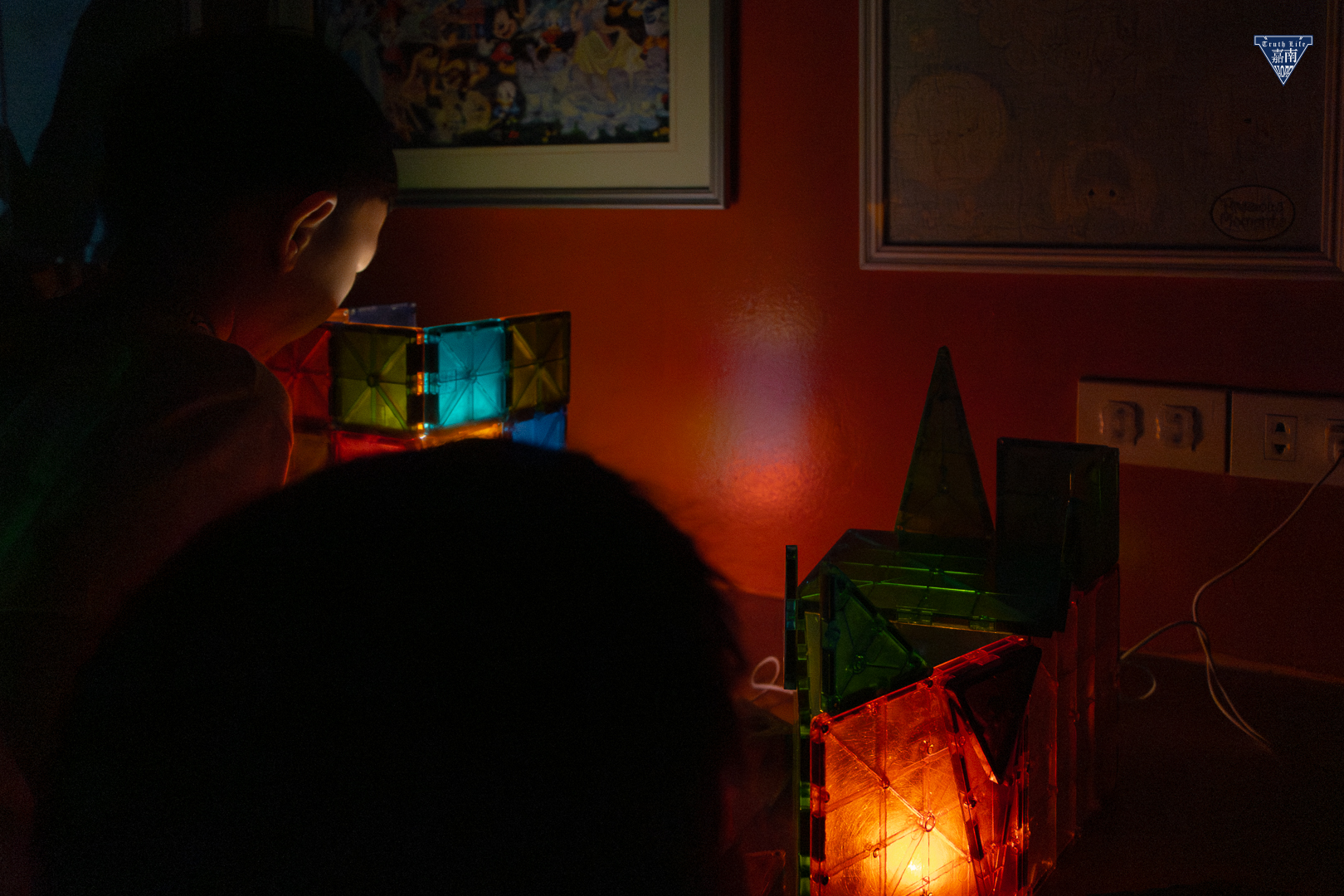 Light and Shadow Play (1)