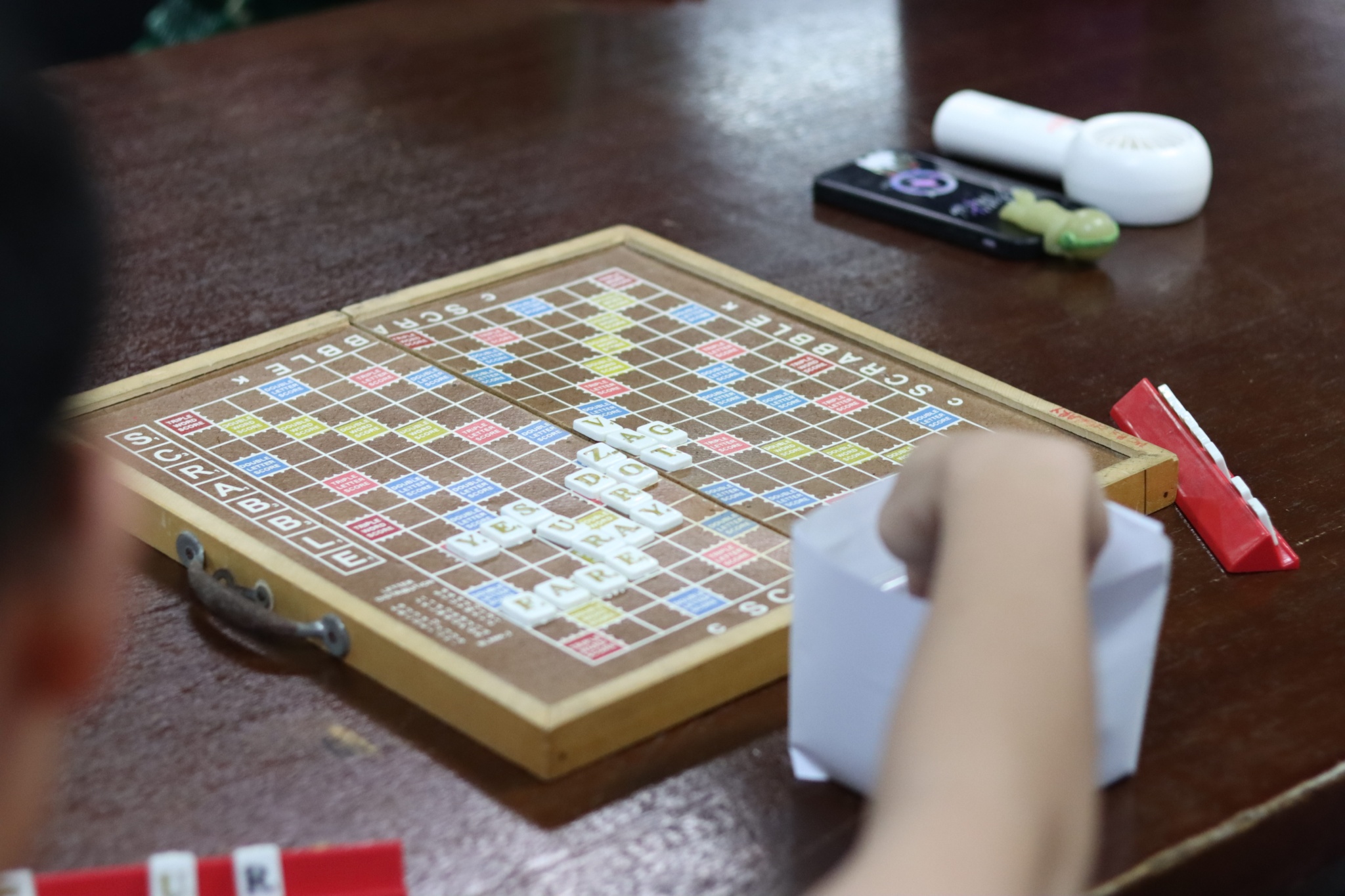Scrabble (1)