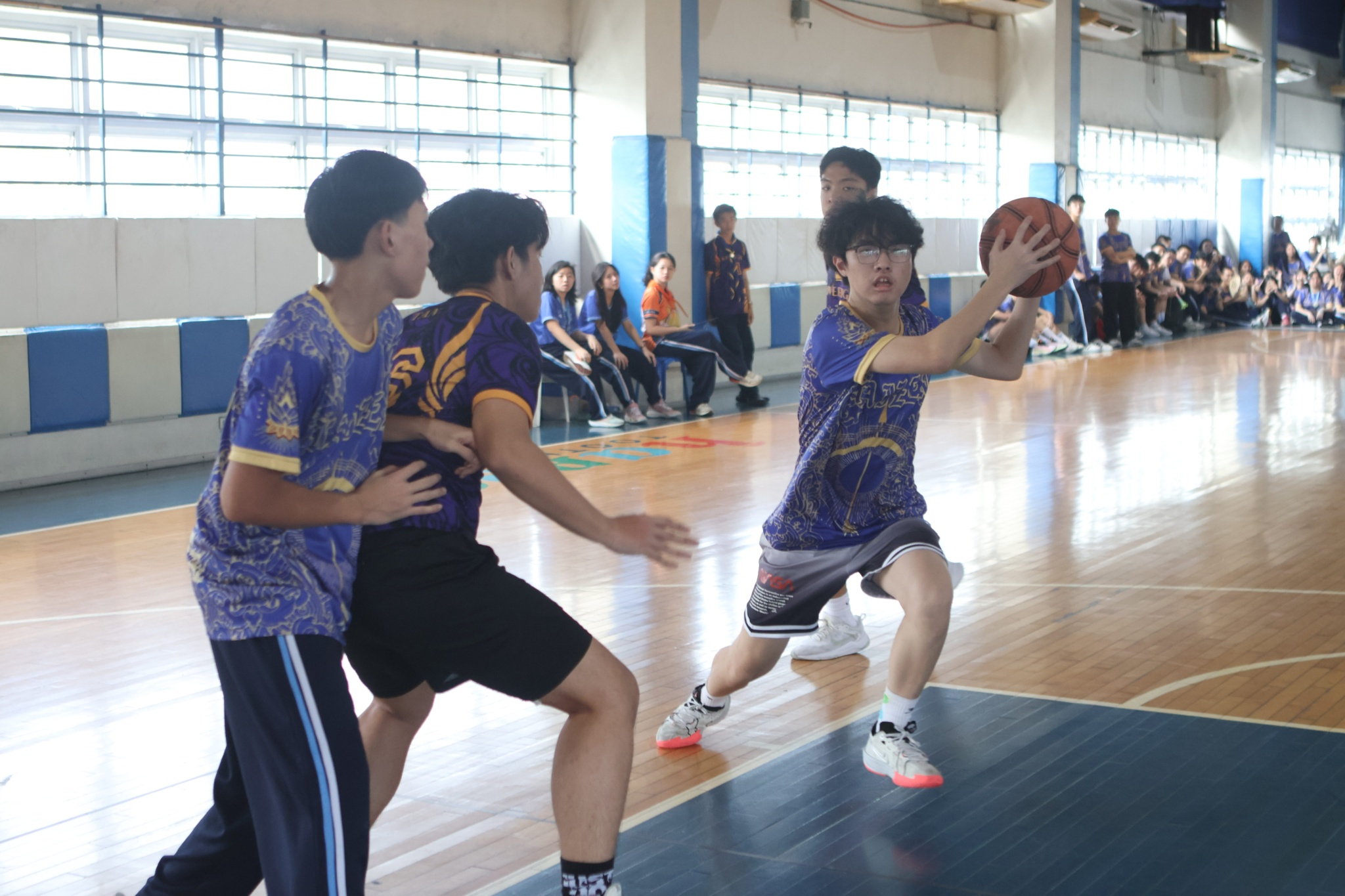 men's basketball highlights (8)