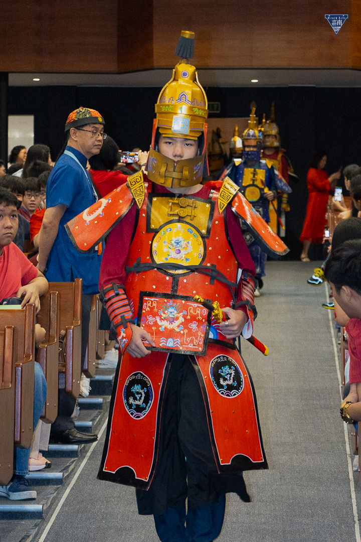 Fashion showcase (5)