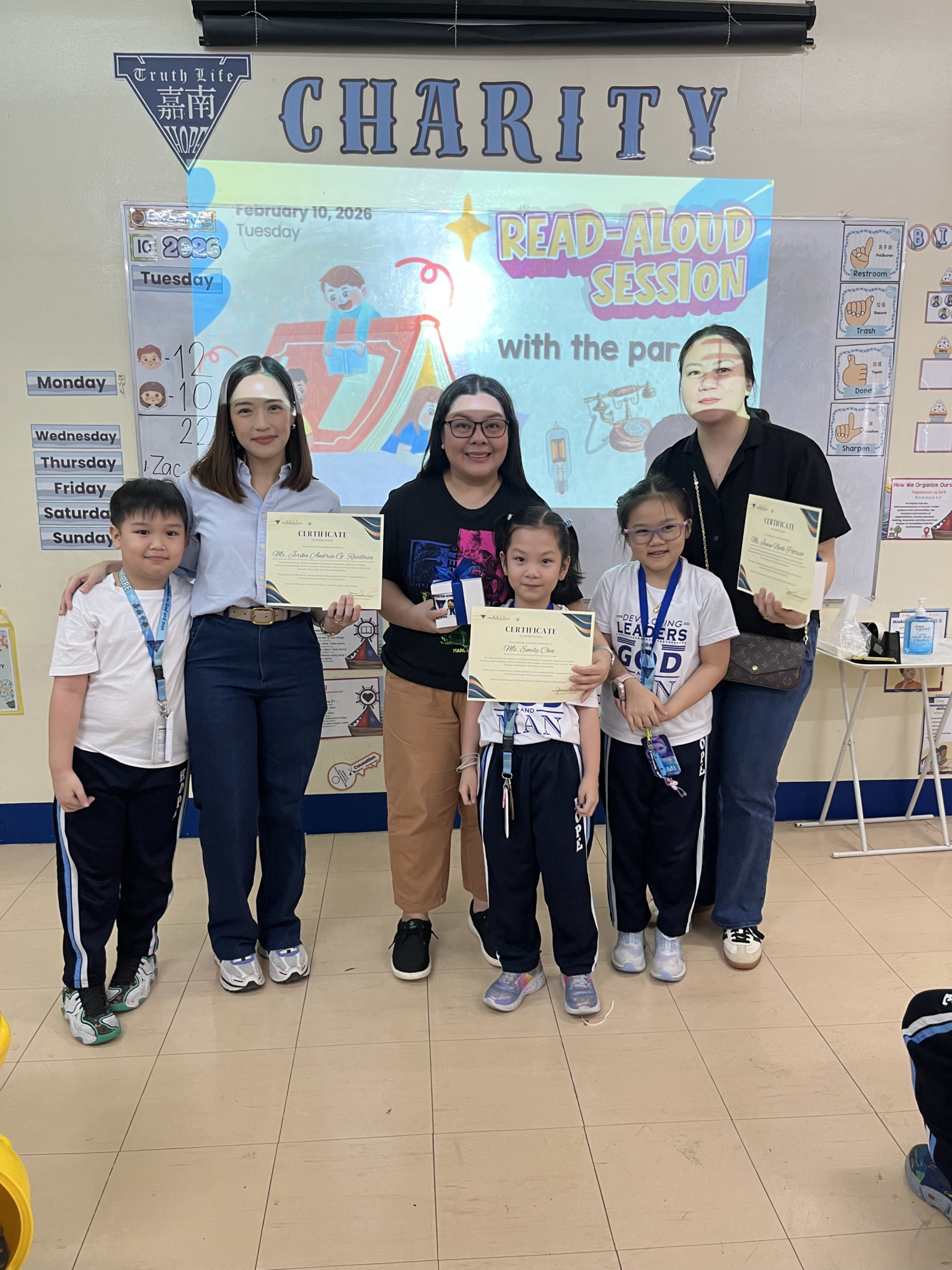 Read Aloud with Parents (12)