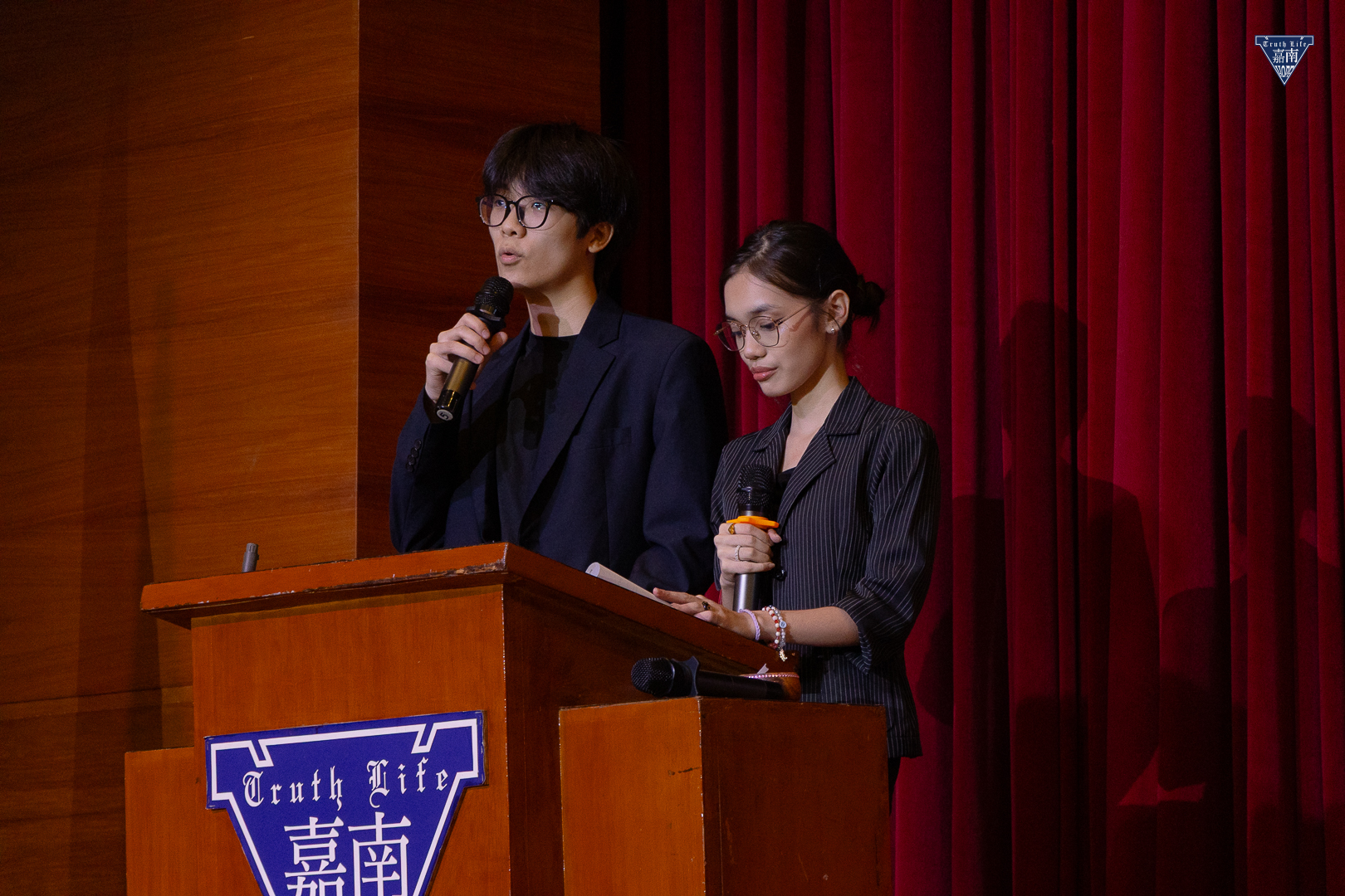 Opening ceremony (2)