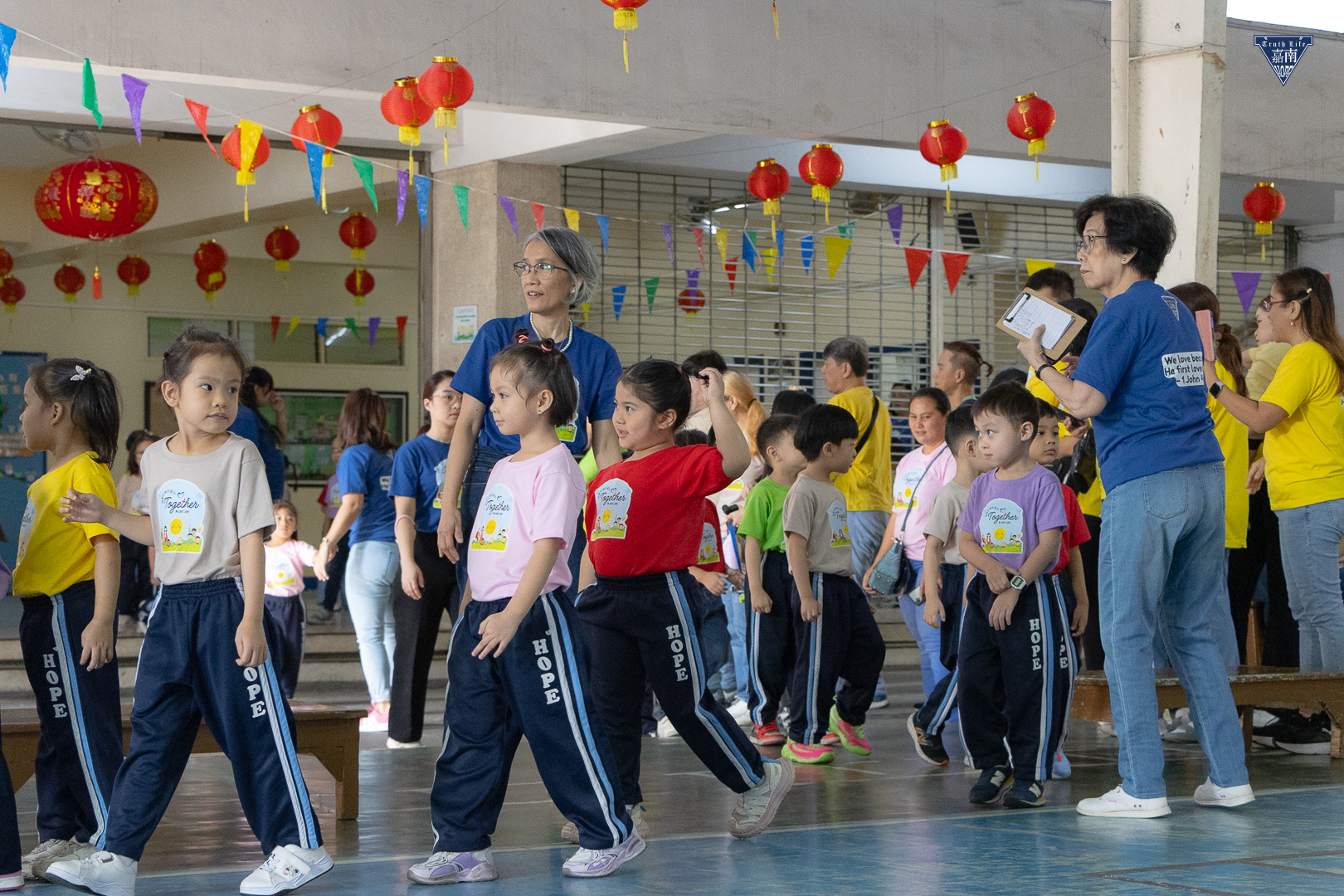 parade of students (1)