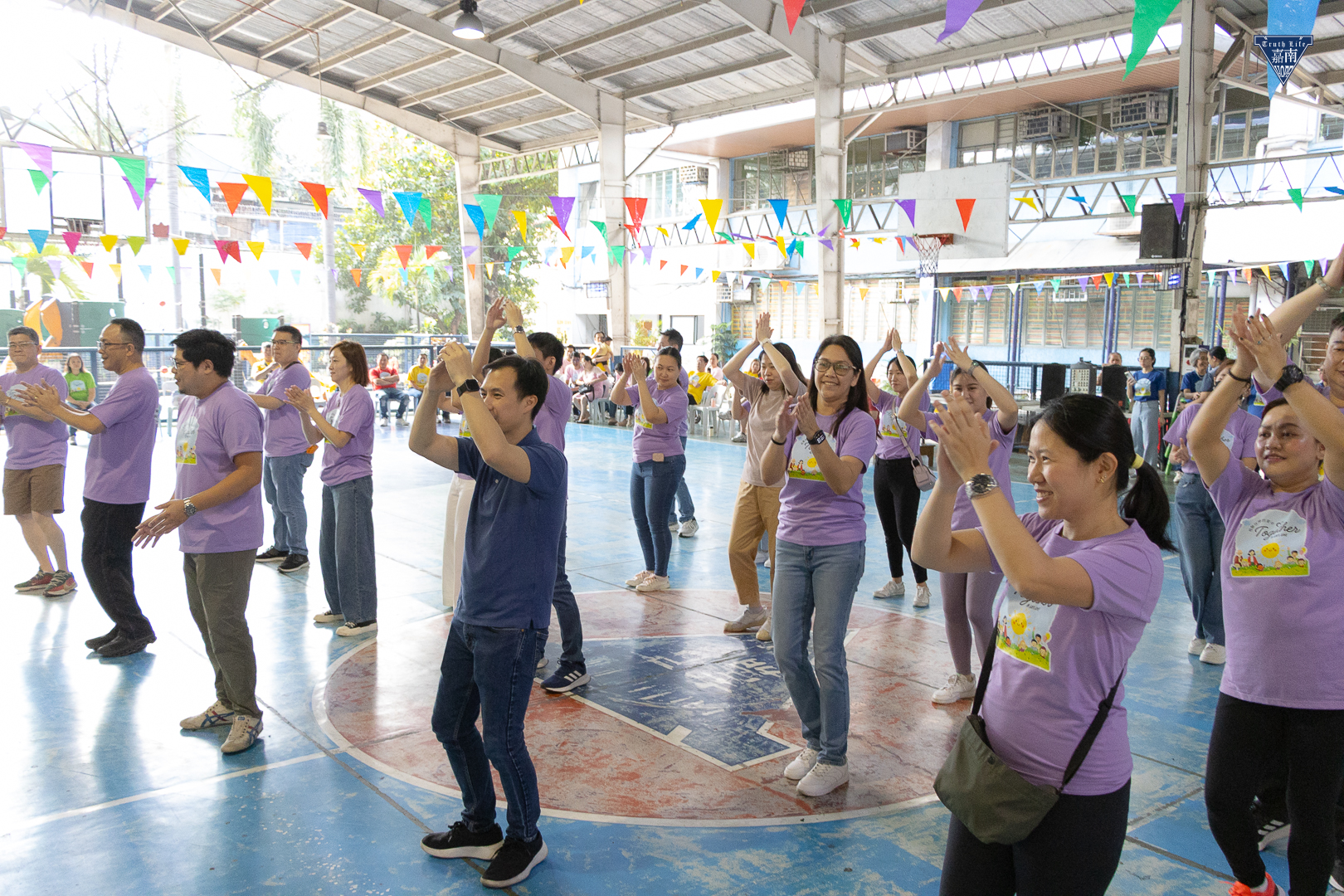 surprise number of parents (6)